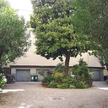 Bronzino House-2